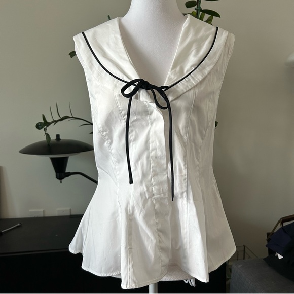 NWT--POPLIN TIE TRIM TOP - Picture 1 of 8